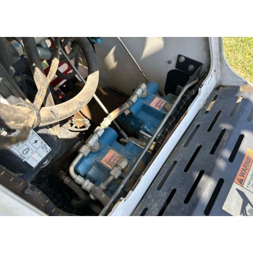 2021 Bobcat T76 Compact Track Loader
