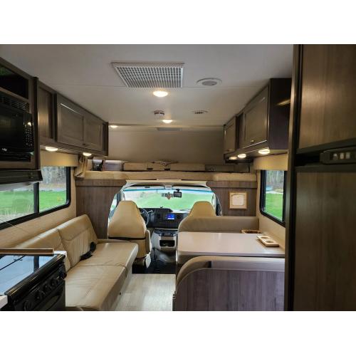 2020 Winnebago Minnie Winnie 25B 4x4