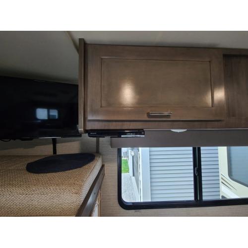 2020 Winnebago Minnie Winnie 25B 4x4