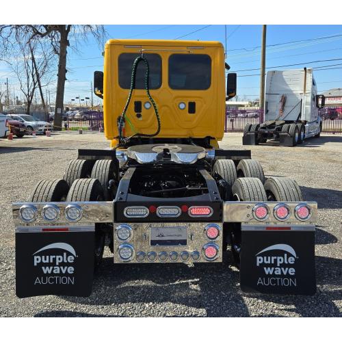 2024 Freightliner Cascadia 126 Semi Truck