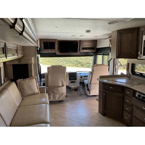 2019 NEWMAR BAY STAR 3124 CLASS A